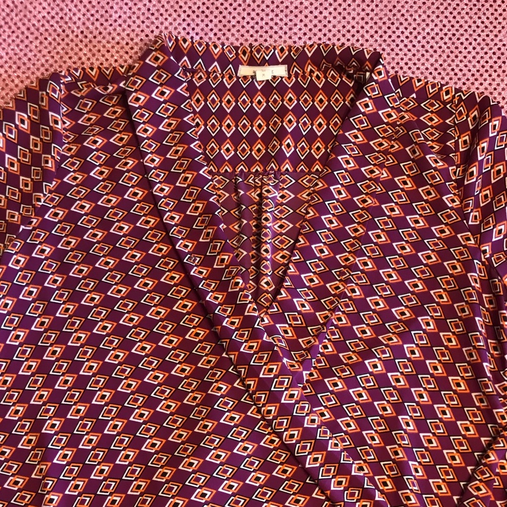 SOLD Pleione Diamond Print Surplice Wrap Blouse - Picture 6 of 12